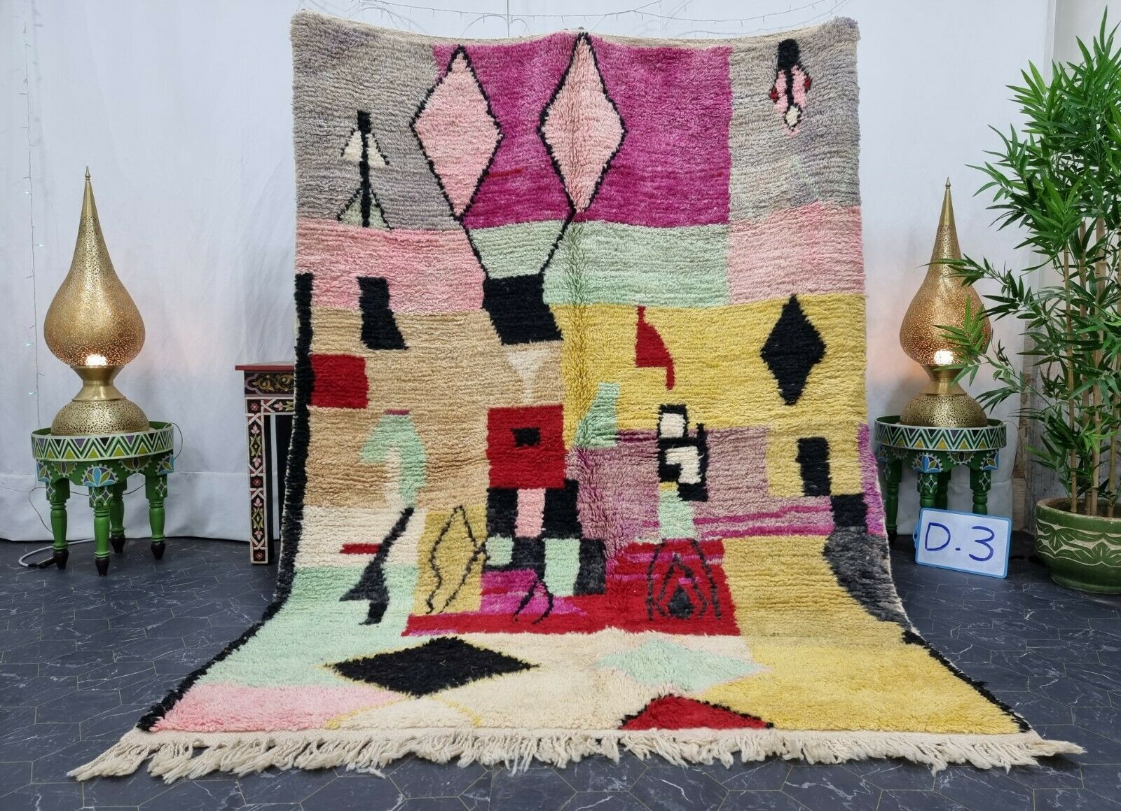 HETIKA- Abstract Tribal Moroccan Wool Rug