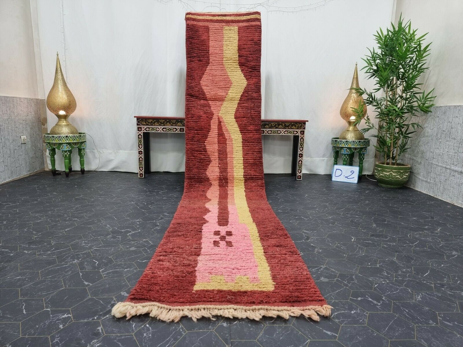 SUHAD-Abstract Red Pink Boujaad Runner