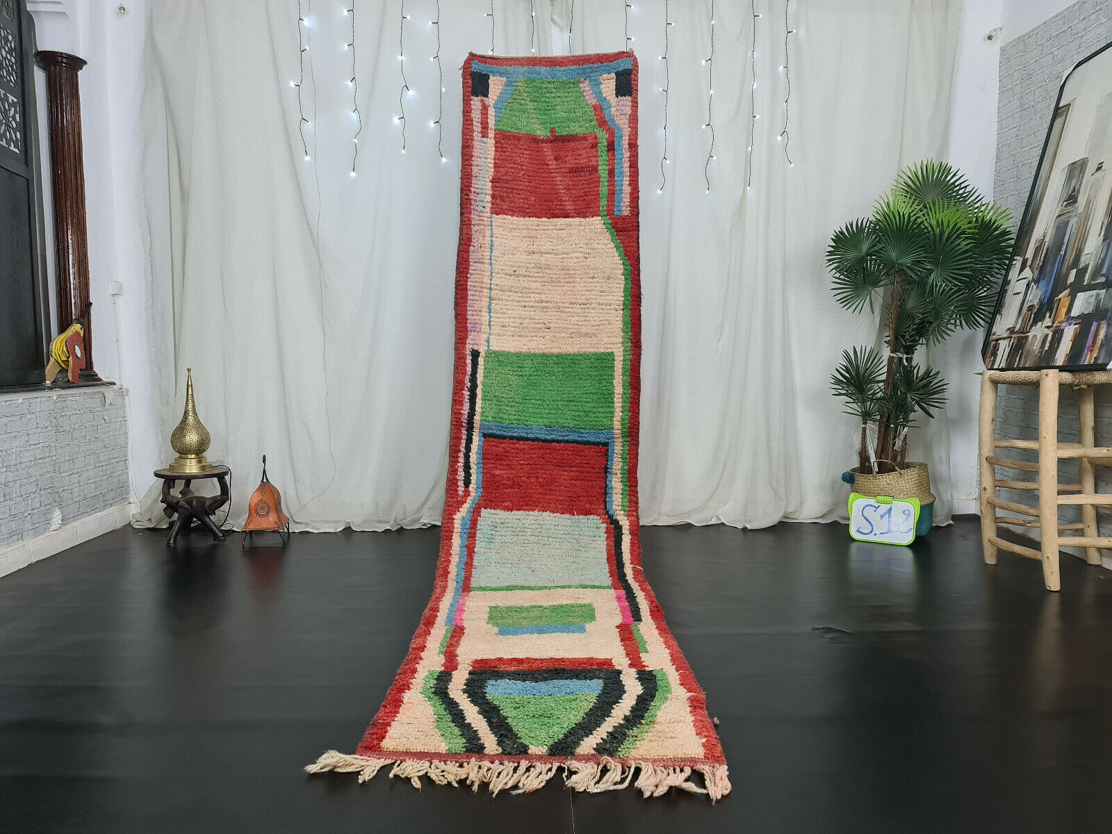 VELAR - Geometric Greeb Red Boujad Berber Rug