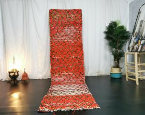 HETHER - Vintage Berber Orange Gaometric Moroccan Rug