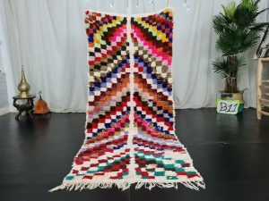 VENIS- Small Berber Tribal Colorful Vintage Rug