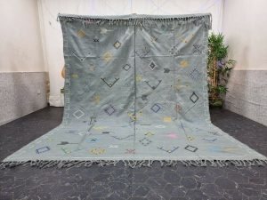 NURAN - Grey Moroccan Berber Symboles Sabra Rug