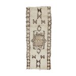 BRUNO- Geometric Moroccan Vintage Wool 2'5''x6'6" Rug
